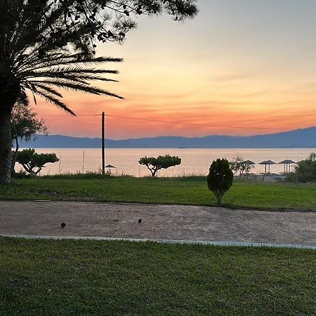 Bouros Seaview Farm Villa Karystos  Buitenkant foto